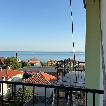 Vista Mare Къща за гости 4*